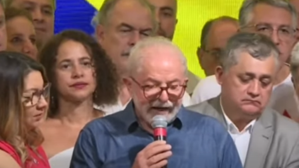 Lula da Silva defeats Bolsonaro