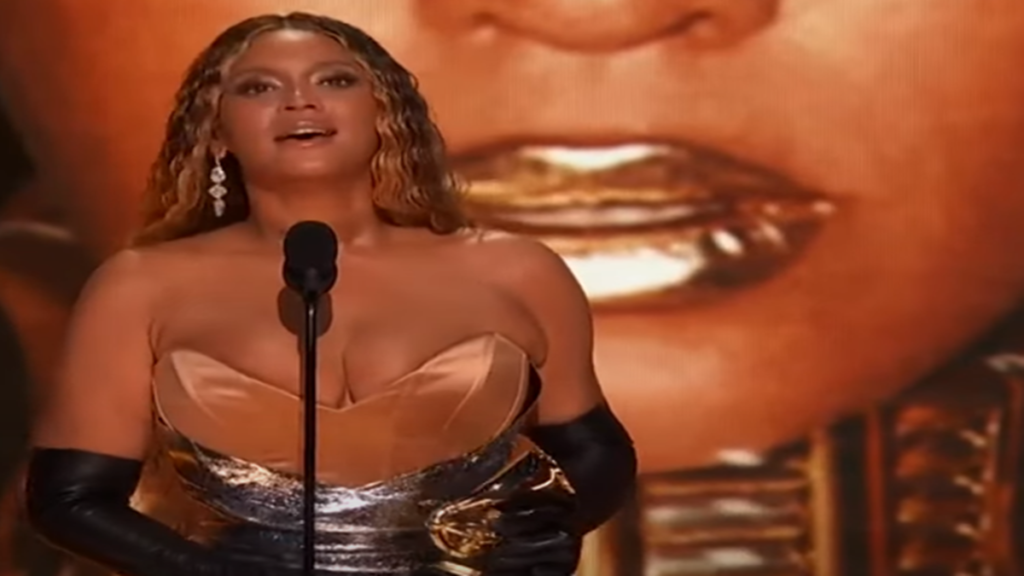Beyonce Breaks Grammy Awards Record